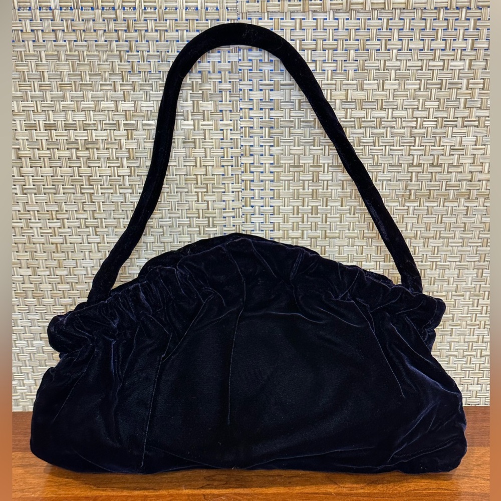 🌟2xHP🌟VTG 1970s Deep Violet Rouched Velour Spring Snap Closure Handbag